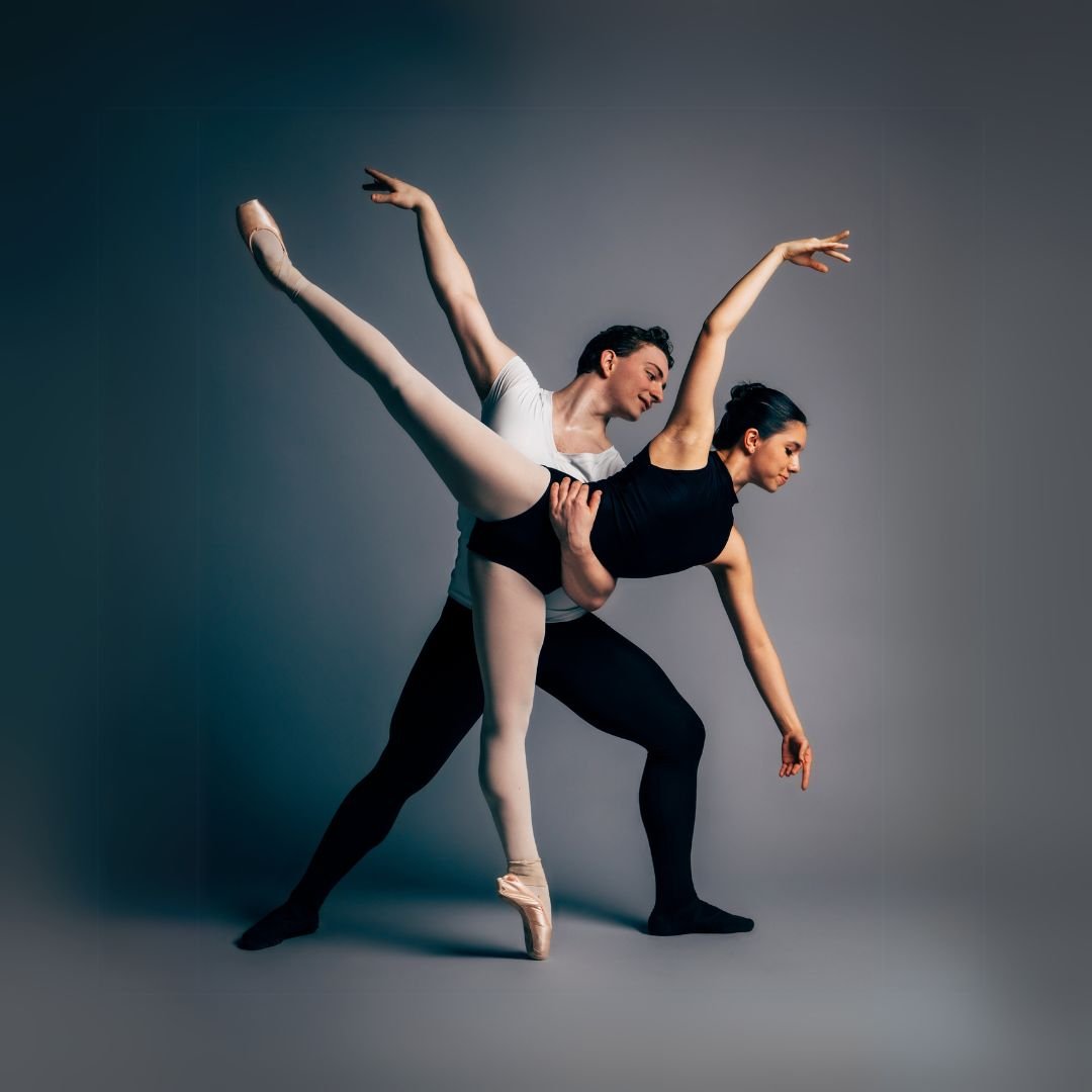 Ballet 5:8 students training